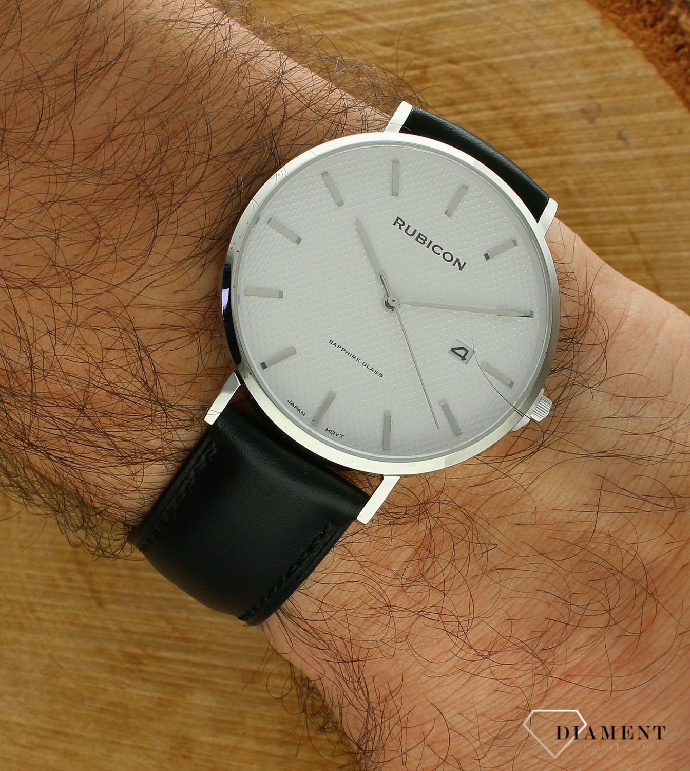 Zegarek męski Rubicon na pasku z szafirowym szkłem RNCE49.  Zegarek męski na bransolecie. Zegarek męski Rubicon z indeksami. Zegarek męski biżuteryjny Rubicon. Elegancki zegarek na pasku na prezent..jpg